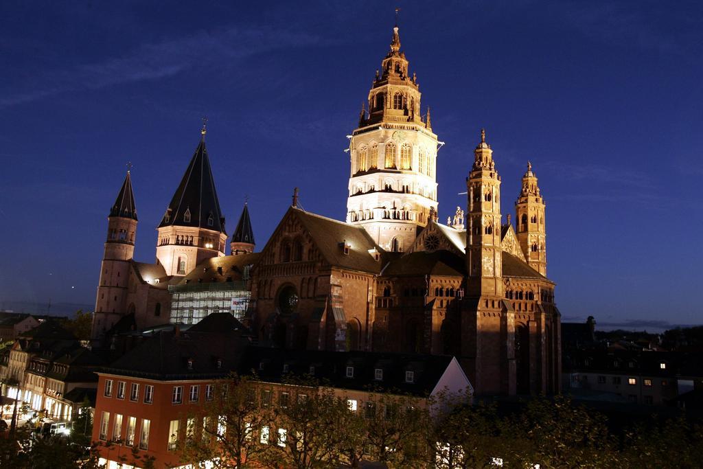 City-Hotel Neubrunnenhof Mayence Extérieur photo