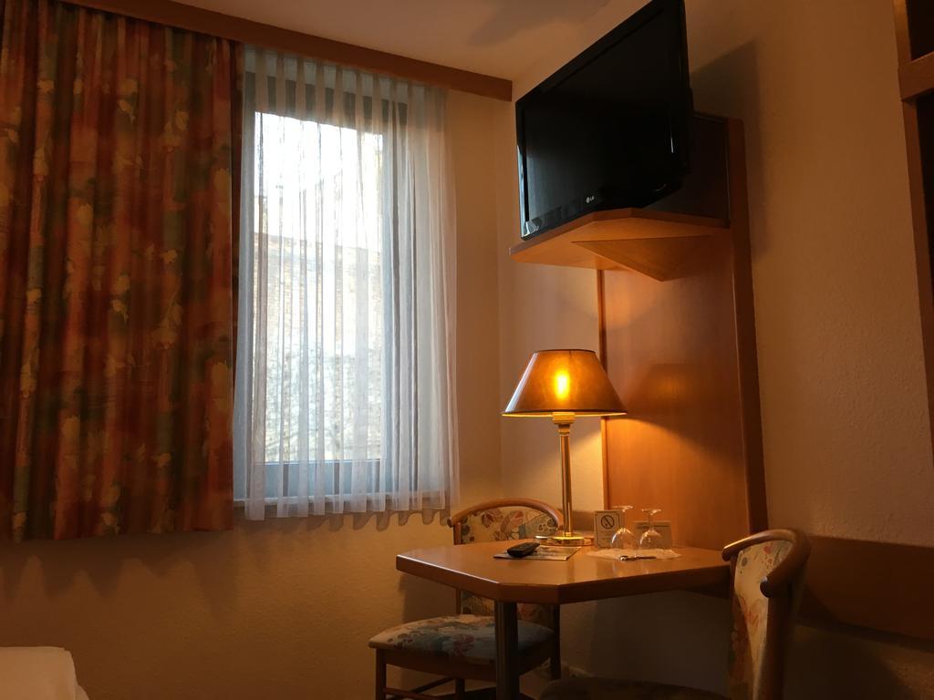 City-Hotel Neubrunnenhof Mayence Extérieur photo